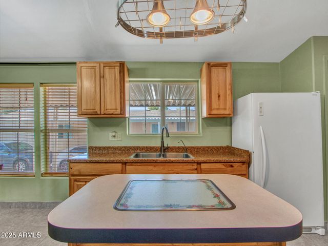 6227 N LITCHFIELD Road 1, Litchfield Park, AZ 85340