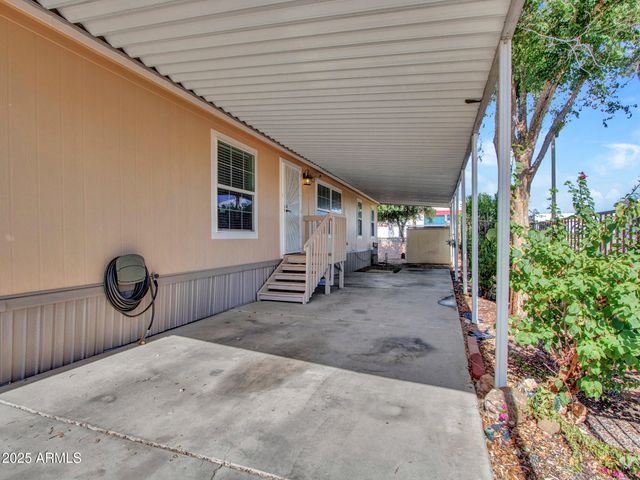 6227 N LITCHFIELD Road 1, Litchfield Park, AZ 85340