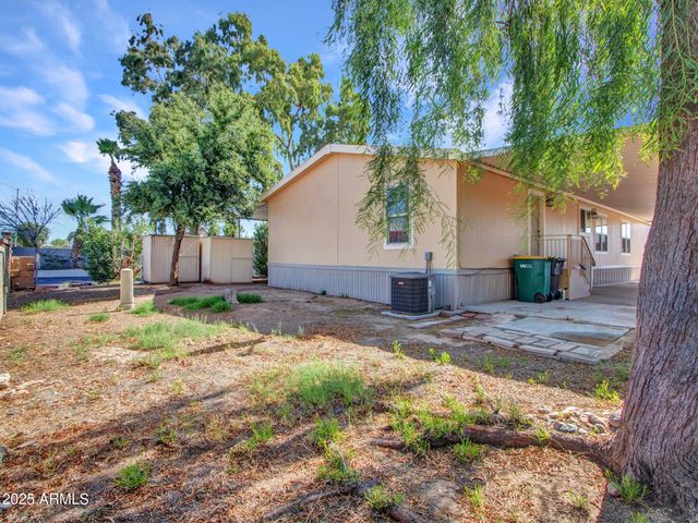 6227 N LITCHFIELD Road 1, Litchfield Park, AZ 85340