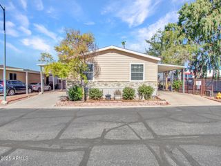 6227 N LITCHFIELD Road 1, Litchfield Park, AZ 85340