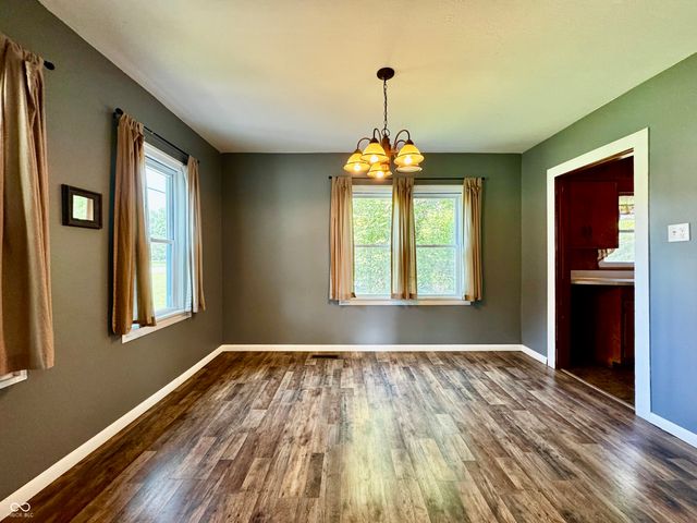1154 S State Road 135, Brownstown, IN 47220