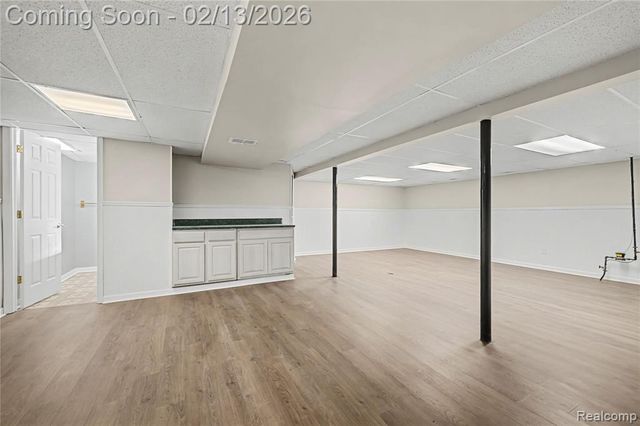 30363 Indigo Street, Roseville, MI 48066