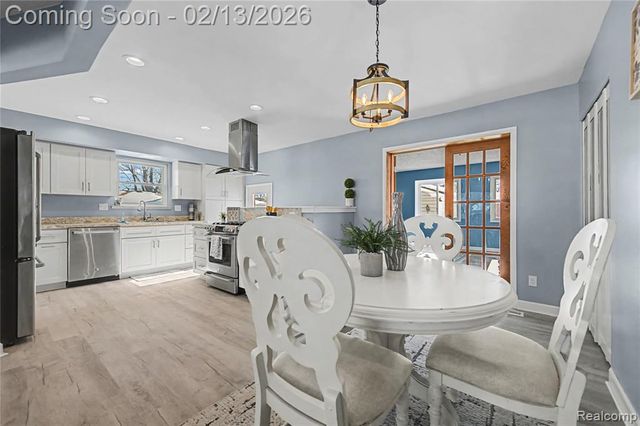 30363 Indigo Street, Roseville, MI 48066