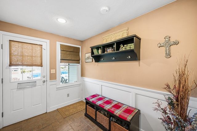 1252 Pleasant St, Brockton, MA 02301