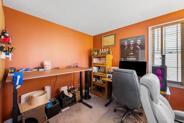 1252 Pleasant St, Brockton, MA 02301