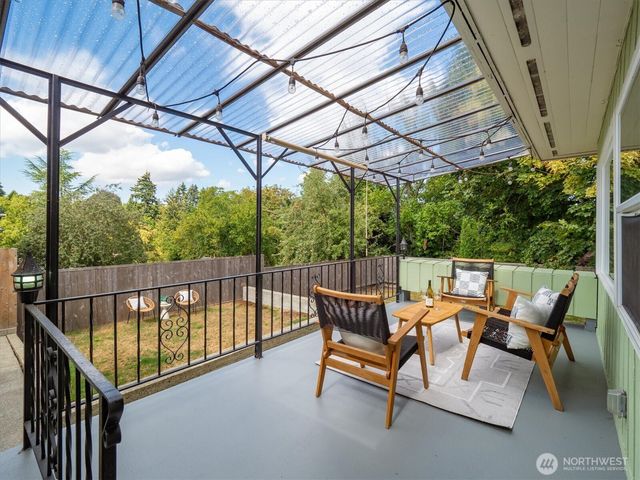 5828 S 144th St, Tukwila, WA 98168