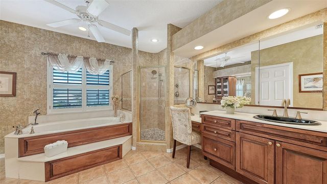 3040 GULF OF MEXICO DRIVE 3, Longboat Key, FL 34228