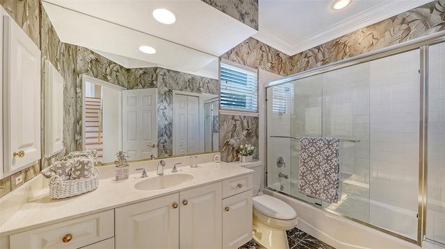 3040 GULF OF MEXICO DRIVE 3, Longboat Key, FL 34228
