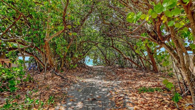 3040 GULF OF MEXICO DRIVE 3, Longboat Key, FL 34228