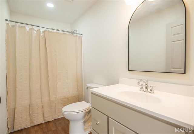 301 Cape Road, Bloomfield, MO 63825