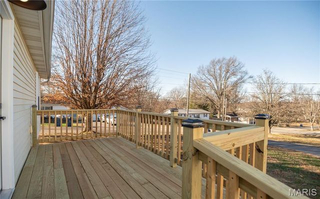 301 Cape Road, Bloomfield, MO 63825