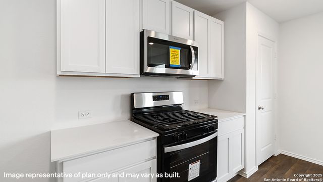 14814 Hemphill King, San Antonio, TX 78245