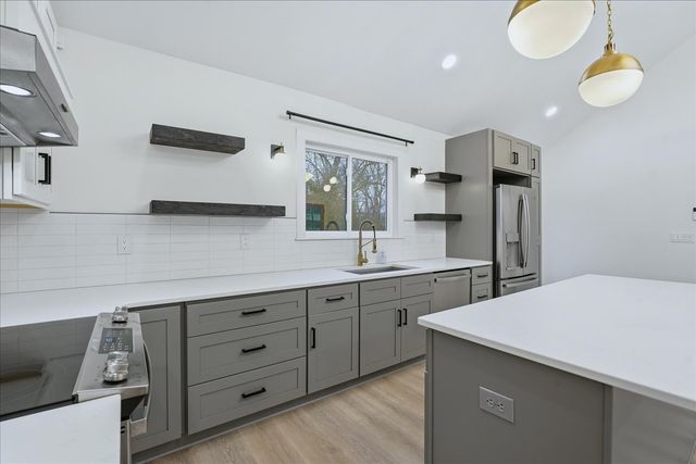 2800 W Kirkwood Ave, Nashville, TN 37204