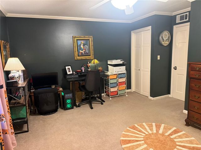 101 S Circle Drive, Clarksville, AR 72830