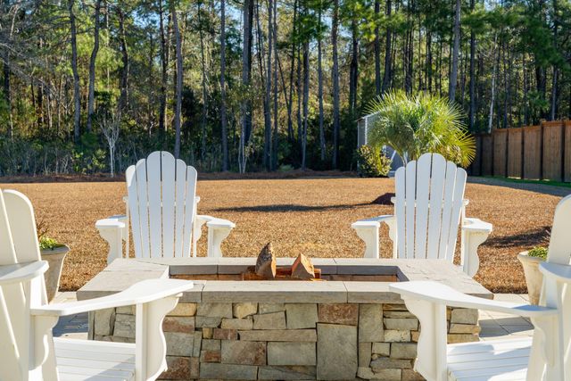 673 Pontoon Road, Huger, SC 29450