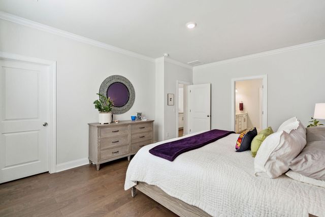 673 Pontoon Road, Huger, SC 29450