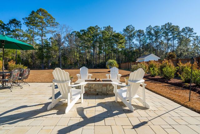 673 Pontoon Road, Huger, SC 29450