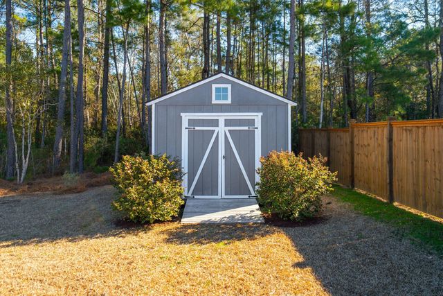 673 Pontoon Road, Huger, SC 29450