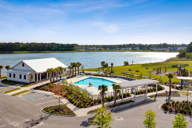 673 Pontoon Road, Huger, SC 29450