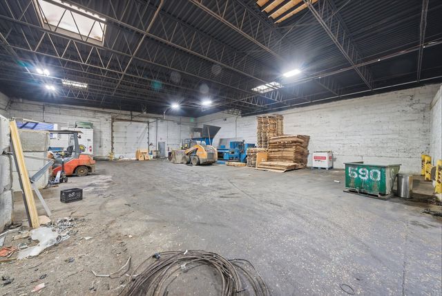 3252 W 31st Street, Chicago, IL 60623