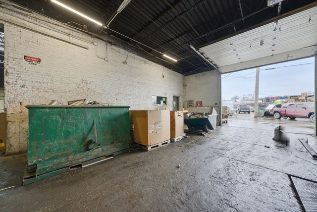3252 W 31st Street, Chicago, IL 60623