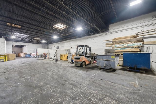 3252 W 31st Street, Chicago, IL 60623