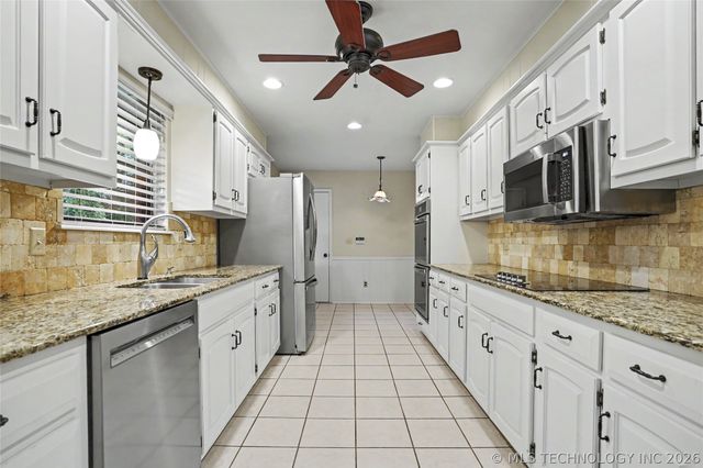 5022 E 98th Street, Tulsa, OK 74137