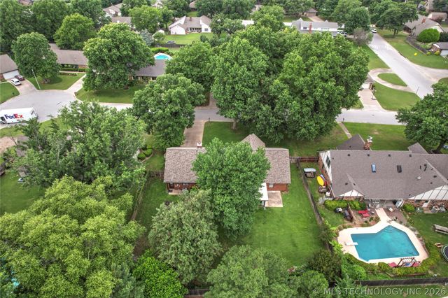 5022 E 98th Street, Tulsa, OK 74137