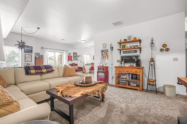 352 Cliff View Drive, Grand Junction, CO 81507