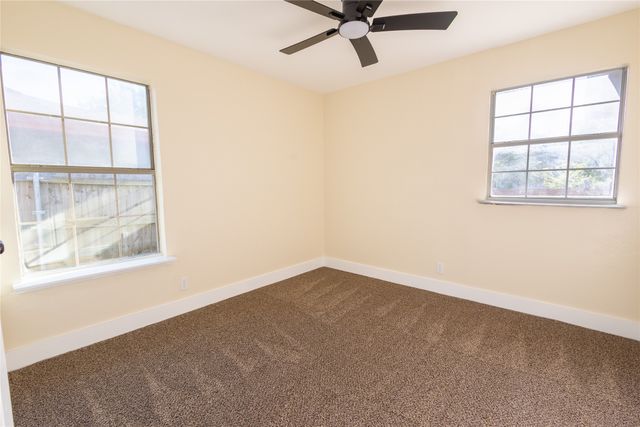 1510 Lackland Street, Arlington, TX 76010