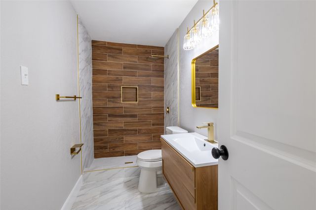 1510 Lackland Street, Arlington, TX 76010