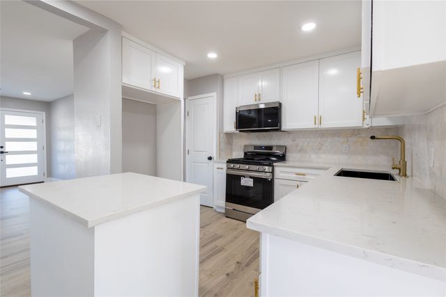 1510 Lackland Street, Arlington, TX 76010