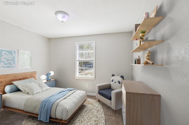 2010 E YUKON STREET, Tampa, FL 33604