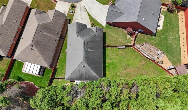 2220 Stockton Walk Lane, Snellville, GA 30078