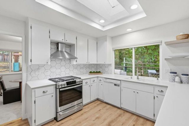 4 Bluehill Court, Scotts Valley, CA 95066