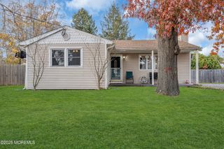 1541 Commonwealth Boulevard, Toms River, NJ 08757