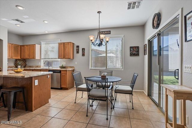 10335 W SOUTHGATE Avenue, Tolleson, AZ 85353