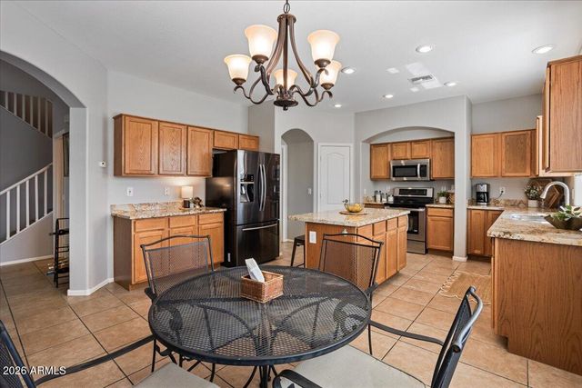 10335 W SOUTHGATE Avenue, Tolleson, AZ 85353