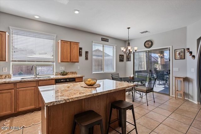 10335 W SOUTHGATE Avenue, Tolleson, AZ 85353