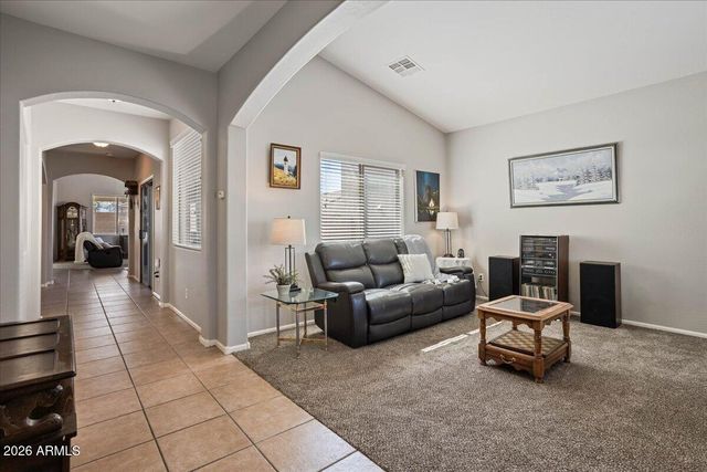 10335 W SOUTHGATE Avenue, Tolleson, AZ 85353