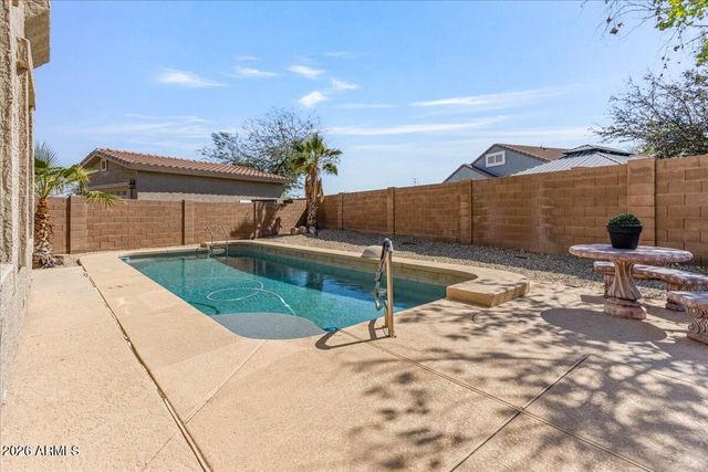 10335 W SOUTHGATE Avenue, Tolleson, AZ 85353