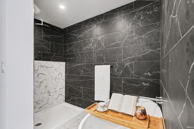 428 W Jefferson Boulevard, Mishawaka, IN 46545