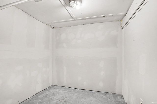 428 W Jefferson Boulevard, Mishawaka, IN 46545