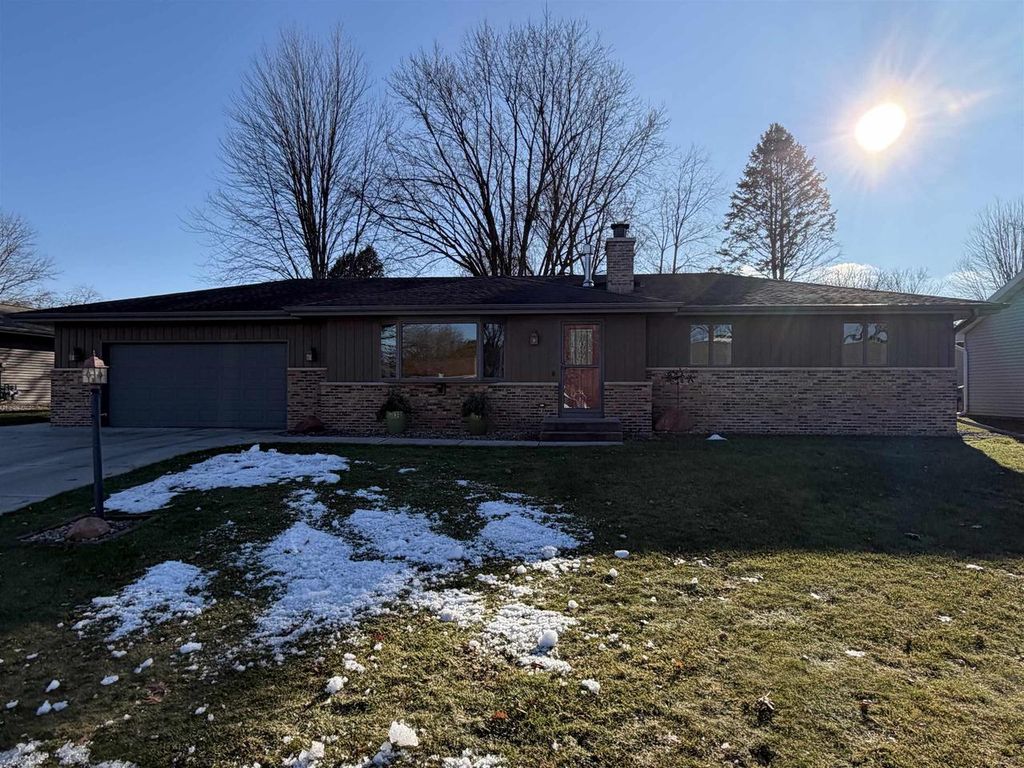 1303 Wexford Drive, Waunakee, WI 53597