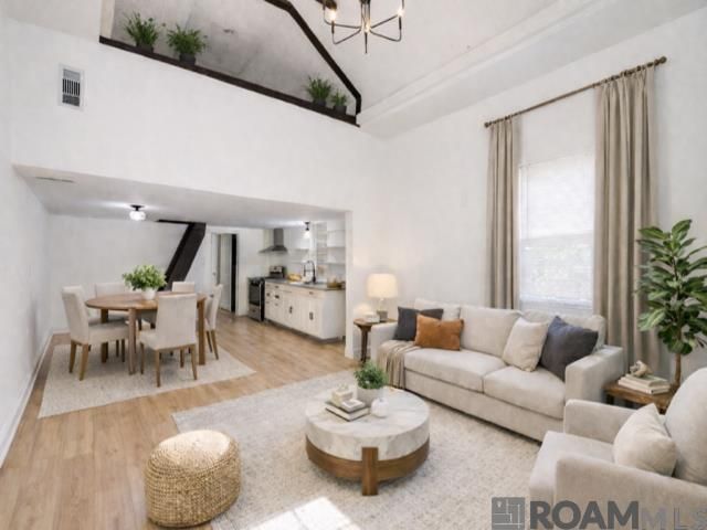 2255 Urquhart Street, New Orleans, LA 70117