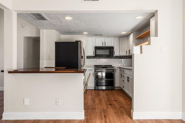 13110 Candelaria Road NE, Albuquerque, NM 87112