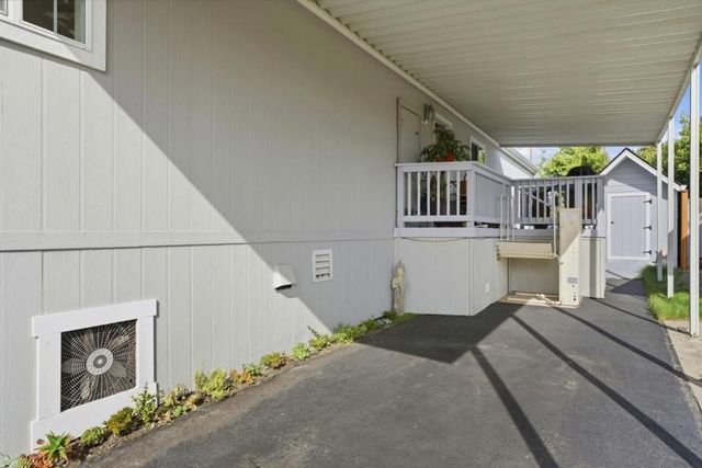 150 Kern Street, Salinas, CA 93905