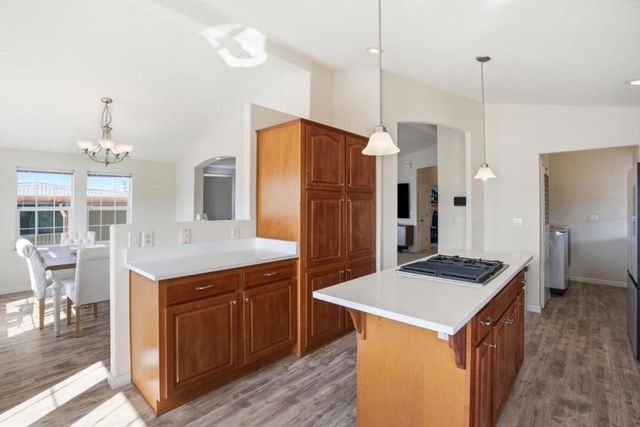150 Kern Street, Salinas, CA 93905
