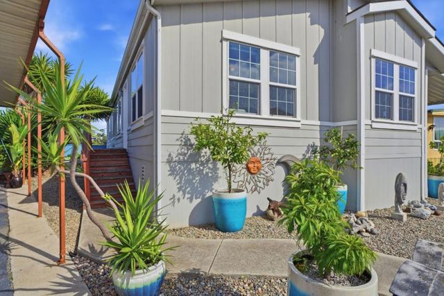 150 Kern Street, Salinas, CA 93905
