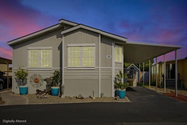150 Kern Street, Salinas, CA 93905